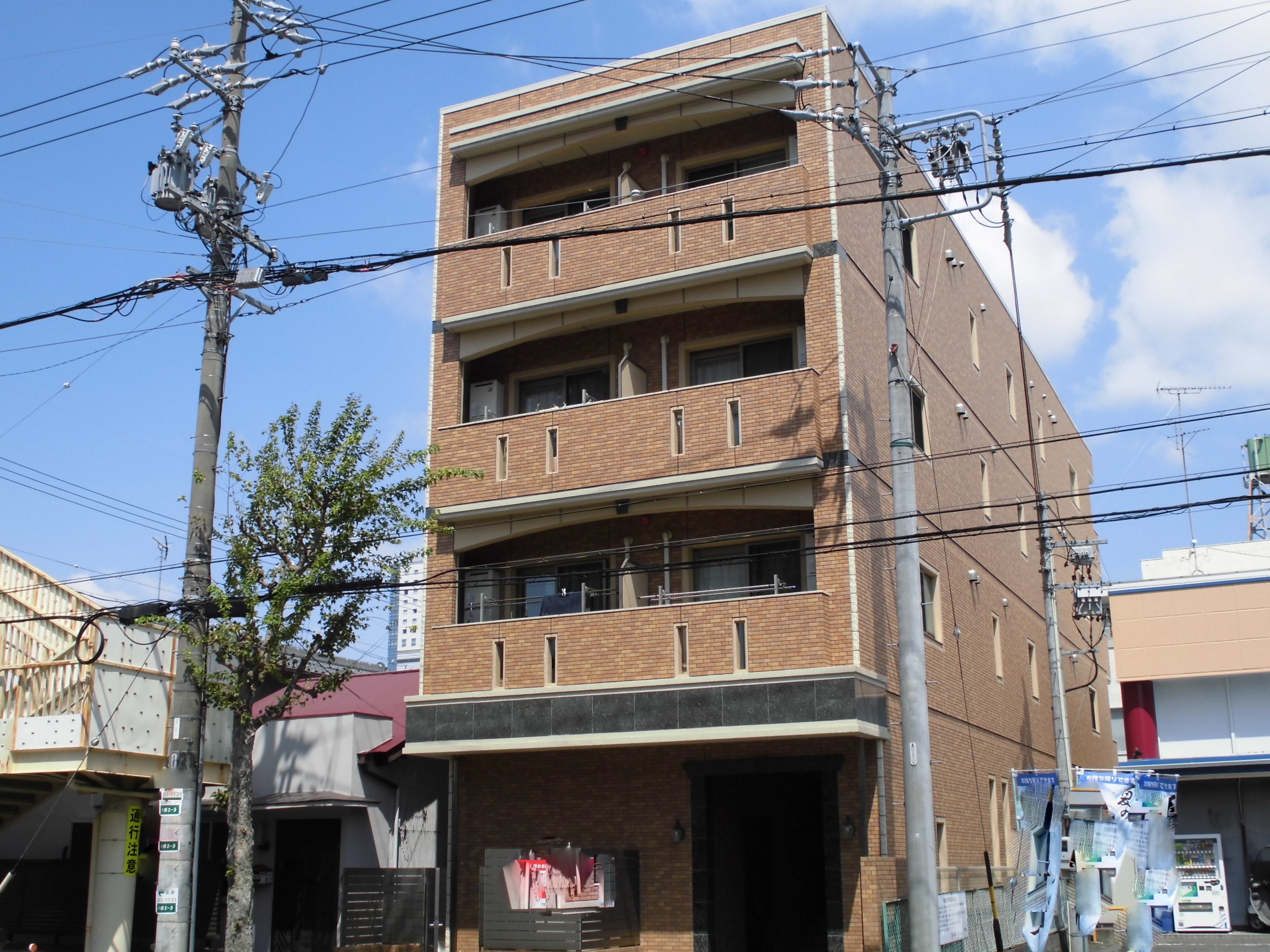 角部屋♪追い焚き、浴室乾燥付いています、好立地の物件、一度ご見学ください♪