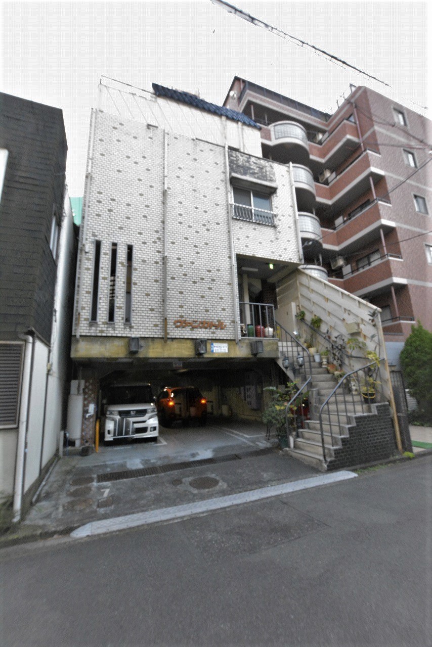 希少なペット可物件★ 静岡駅まで徒歩約10分な為、市外県外へのアクセス良好です。 リフォーム後の引き渡しとなります。 お気軽にお問い合わせ下さい(^_^)