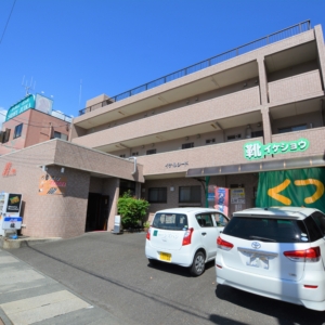 バス停近くのお部屋です♪人気の1LDK・収納もたくさんあるので荷物の多いあなたも安心ですね★