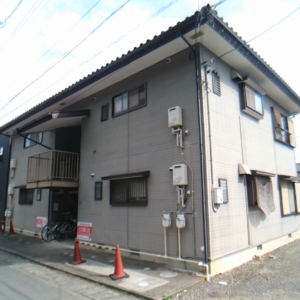 入居時にエアコン1台設置★　日当たり良好★