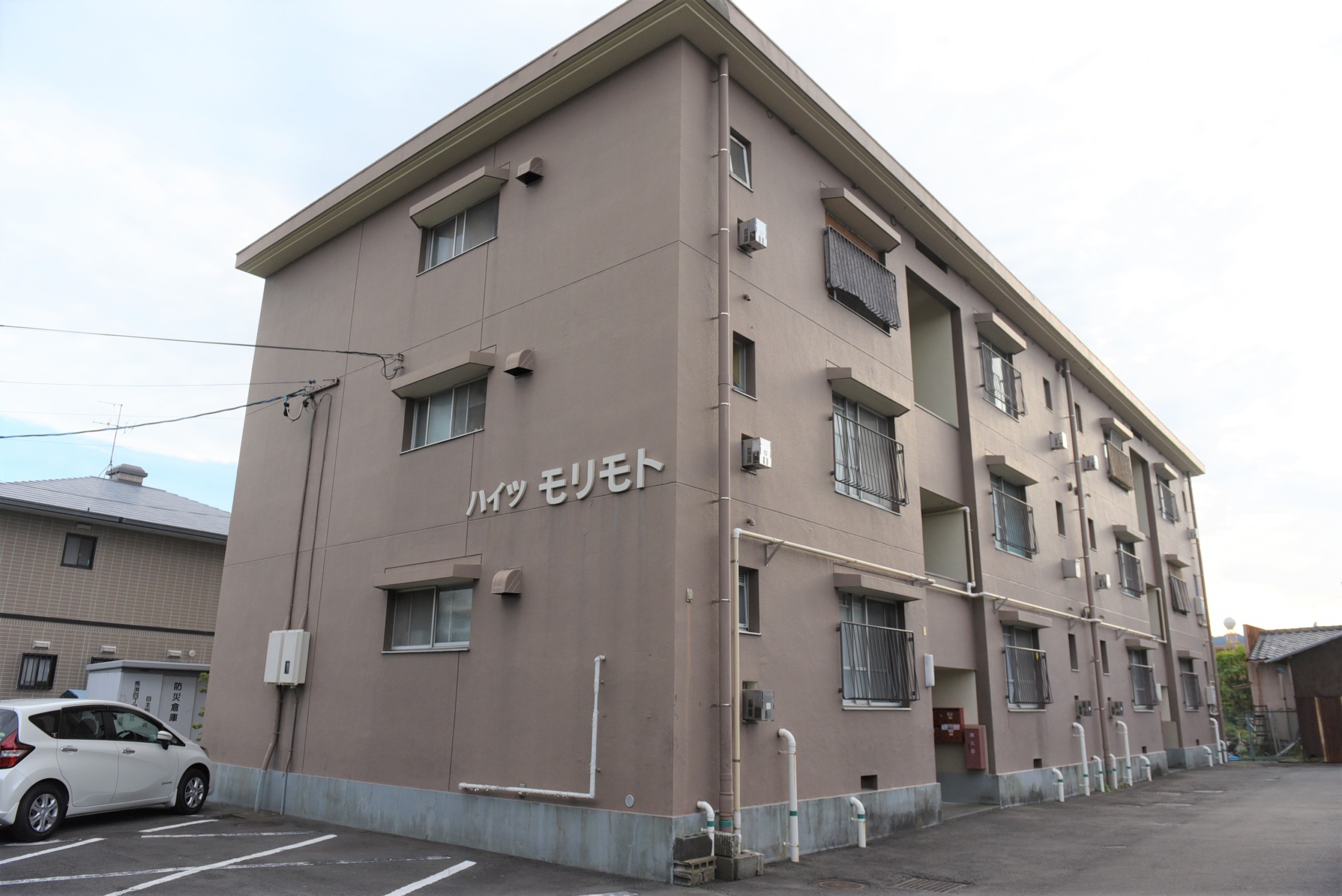 キッチン・お風呂・トイレ・床・壁、現在リフォーム中♪初期費用安く入居可能です(敷金0礼金0仲介手数料0)お問い合せお早めにお願いします♪